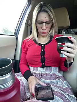 Snapshot of Gatitacarlita chatting on December 2024 10:01:02 AM Gatitacarlita online show from December 2024 10:01:02 AM