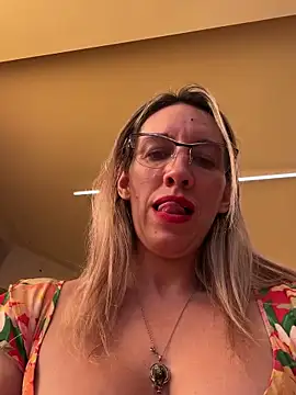 Snapshot of Gatitacarlita chatting on January 2025 01:42:02 PM Gatitacarlita online show from January 2025 01:42:02 PM