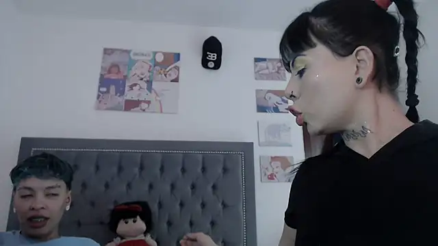 dulce maria x online show from December 2024 07:54:01 PM