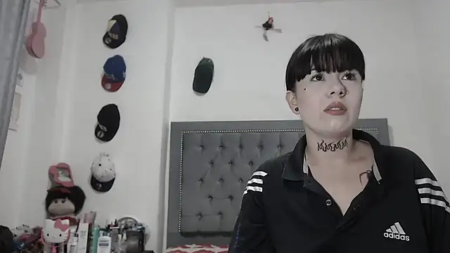 dulce maria x online show from November 2025 11:05:02 PM