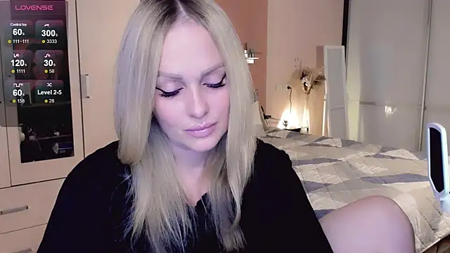 Snapshot of Libby_Nora chatting on October 2025 01:07:01 PM Libby Nora online show from October 2025 01:07:01 PM