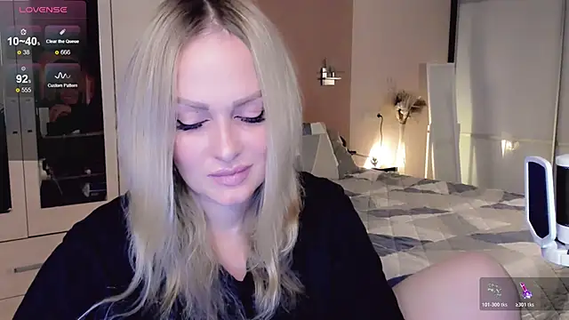 Snapshot of Libby_Nora chatting on October 2025 10:43:02 AM Libby Nora online show from October 2025 10:43:02 AM