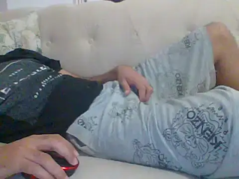 Snapshot of egyman2017 chatting on January 2025 09:14:02 PM egyman2017 online show from January 2025 09:14:02 PM