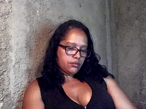 Damita999 online show from February 2025 05:18:01 PM