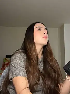 Snapshot of swrennn19 chatting on January 2025 07:44:02 PM swrennn19 online show from January 2025 07:44:02 PM