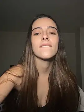 Snapshot of swrennn19 chatting on February 2025 03:36:02 PM swrennn19 online show from February 2025 03:36:02 PM