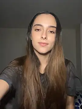 Snapshot of swrennn19 chatting on February 2025 11:04:02 PM swrennn19 online show from February 2025 11:04:02 PM