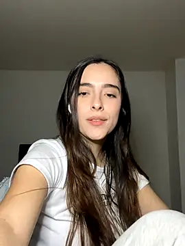 Snapshot of swrennn19 chatting on October 2025 10:54:02 PM swrennn19 online show from October 2025 10:54:02 PM