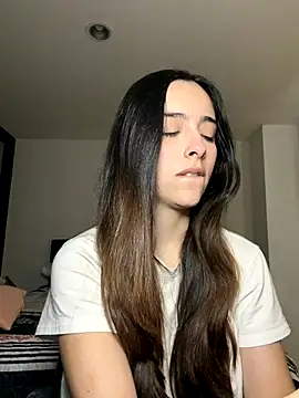 Snapshot of swrennn19 chatting on October 2025 02:29:01 PM swrennn19 online show from October 2025 02:29:01 PM