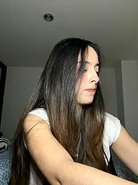 Snapshot of swrennn19 chatting on November 2025 03:58:01 PM swrennn19 online show from November 2025 03:58:01 PM