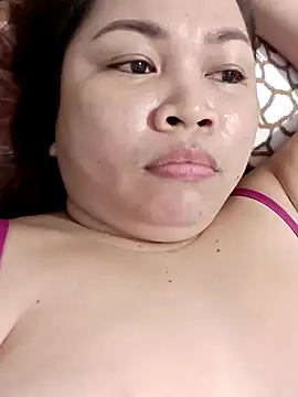 XXLorie 02 online show from February 2025 12:04:01 AM