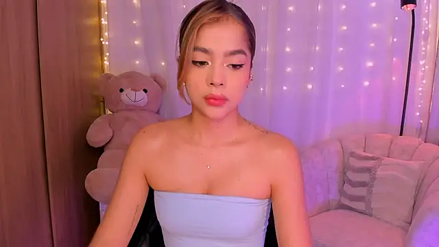 Snapshot of AmyDavis_ chatting on September 2025 12:36:01 AM AmyDavis online show from September 2025 12:36:01 AM