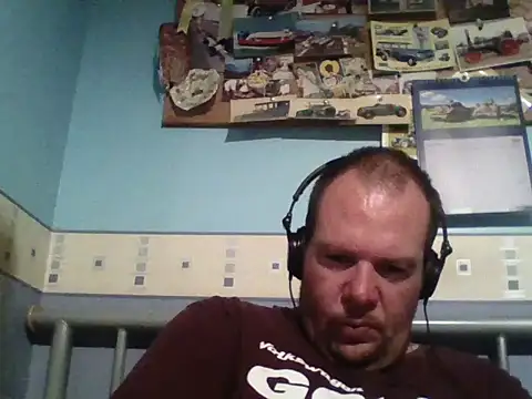 Snapshot of thickdick12331 chatting on October 2025 09:06:01 PM thickdick12331 online show from October 2025 09:06:01 PM