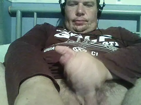 Snapshot of thickdick12331 chatting on October 2025 09:05:02 PM thickdick12331 online show from October 2025 09:05:02 PM