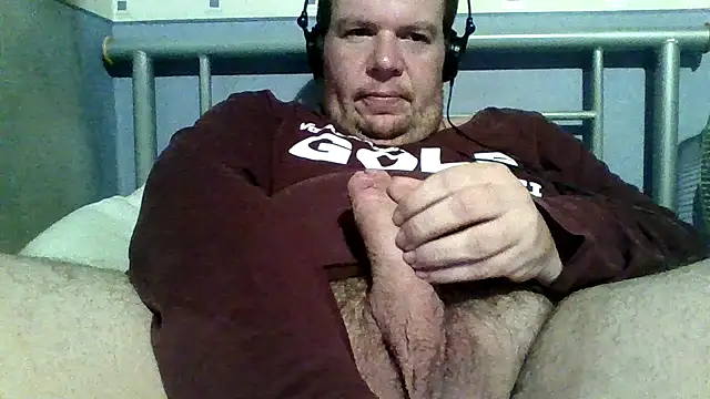 Snapshot of thickdick12331 chatting on November 2025 10:07:02 PM thickdick12331 online show from November 2025 10:07:02 PM