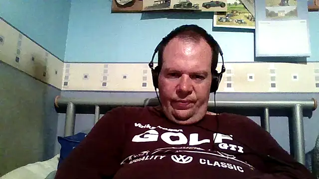 Snapshot of thickdick12331 chatting on November 2025 10:09:01 PM thickdick12331 online show from November 2025 10:09:01 PM