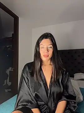 Snapshot of kamivolkano chatting on October 2025 06:19:01 PM kamivolkano online show from October 2025 06:19:01 PM