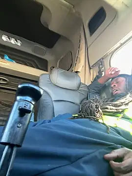 Snapshot of blue5455 chatting on March 2025 09:32:02 PM blue5455 online show from March 2025 09:32:02 PM