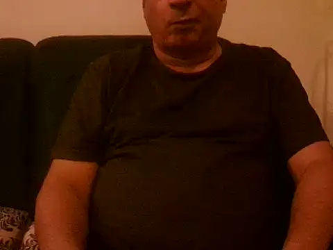 Snapshot of desipapaxxx chatting on January 2025 06:39:01 PM desipapaxxx online show from January 2025 06:39:01 PM