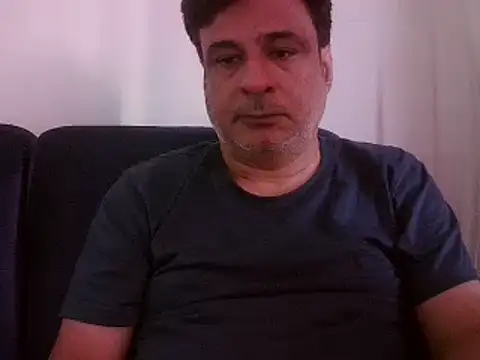 Snapshot of desipapaxxx chatting on February 2025 03:06:01 AM desipapaxxx online show from February 2025 03:06:01 AM