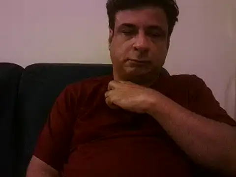 Snapshot of desipapaxxx chatting on February 2025 06:47:02 PM desipapaxxx online show from February 2025 06:47:02 PM