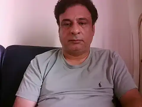 Snapshot of desipapaxxx chatting on March 2025 03:25:01 AM desipapaxxx online show from March 2025 03:25:01 AM