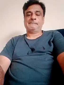 Snapshot of desipapaxxx chatting on September 2025 12:50:02 PM desipapaxxx online show from September 2025 12:50:02 PM