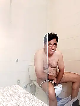 Snapshot of desipapaxxx chatting on October 2025 05:07:02 AM desipapaxxx online show from October 2025 05:07:02 AM