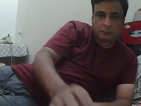 Snapshot of desipapaxxx chatting on November 2025 09:20:02 PM desipapaxxx online show from November 2025 09:20:02 PM