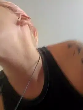 PinkTheHawk online show from January 2025 10:13:02 PM