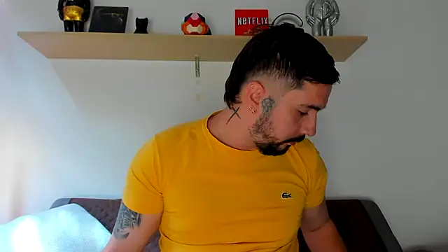 camilo restrepo21 online show from January 2025 06:38:02 PM