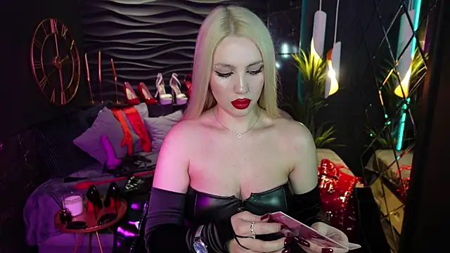 MistressDarsy online show from January 2025 05:10:01 PM