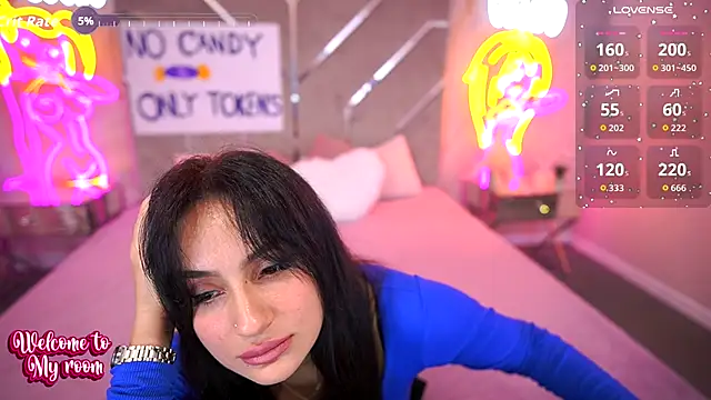 Snapshot of AnzhyTeqila chatting on November 2025 06:25:01 AM AnzhyTeqila online show from November 2025 06:25:01 AM