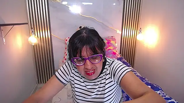 ZaidaWet online show from October 2025 04:48:02 PM