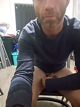 Snapshot of Cooking_Cristal chatting on October 2025 05:19:02 AM Cooking Cristal online show from October 2025 05:19:02 AM