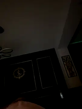 Snapshot of IrisBlues chatting on September 2025 04:21:02 PM IrisBlues online show from September 2025 04:21:02 PM