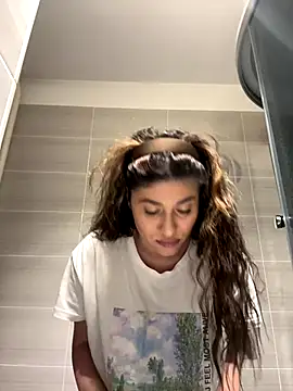 Snapshot of IrisBlues chatting on October 2025 05:10:01 PM IrisBlues online show from October 2025 05:10:01 PM