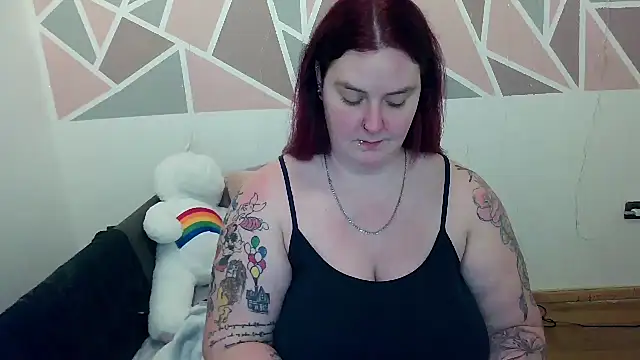 JoyceKyra91 online show from February 2025 09:08:02 PM