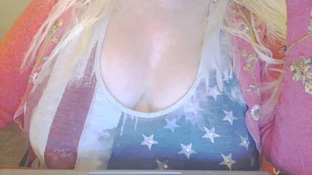 BrittanySheers online show from November 2025 09:57:02 PM