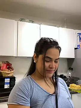 Snapshot of Maria_ruiz chatting on January 2025 01:37:01 AM Maria ruiz online show from January 2025 01:37:01 AM