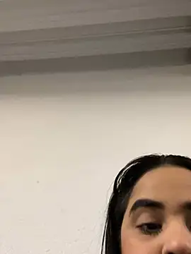 Snapshot of Maria_ruiz chatting on January 2025 03:43:01 AM Maria ruiz online show from January 2025 03:43:01 AM