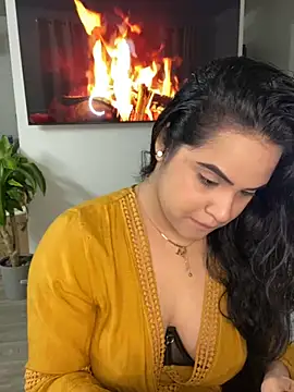 Snapshot of Maria_ruiz chatting on February 2025 05:46:01 AM Maria ruiz online show from February 2025 05:46:01 AM