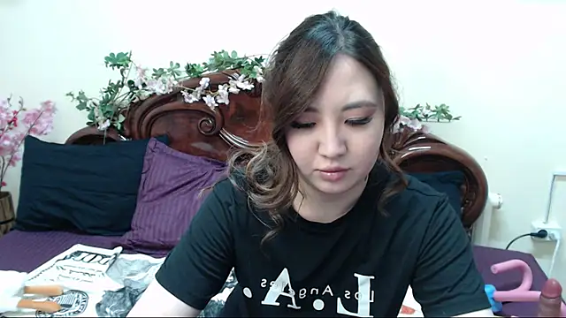 katydoll  online show from March 2025 05:39:02 PM