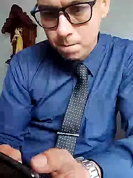 Business dickkk online show from December 2024 02:40:02 PM