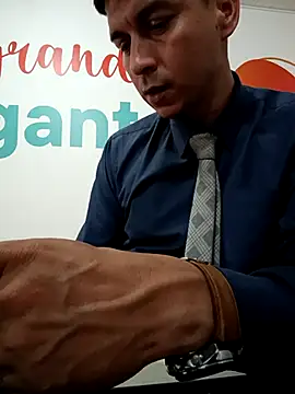 Business dickkk online show from October 2025 07:44:02 PM