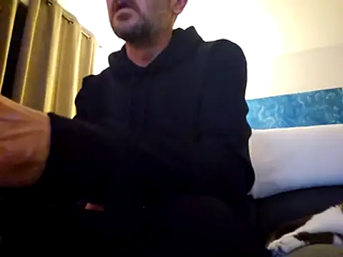 Snapshot of verylargecock chatting on November 2025 01:50:01 AM verylargecock online show from November 2025 01:50:01 AM