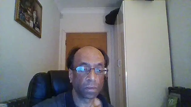 rauncher1 online show from February 2025 12:08:01 PM