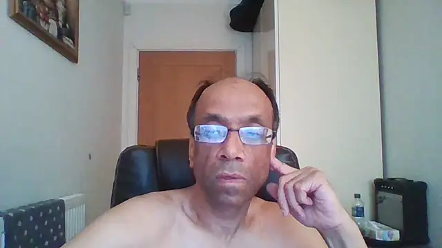 rauncher1 online show from September 2025 10:53:02 AM