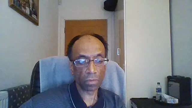 rauncher1 online show from October 2025 09:31:01 AM