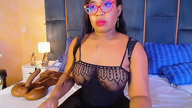 CaseyMoon online show from October 2025 12:38:01 PM